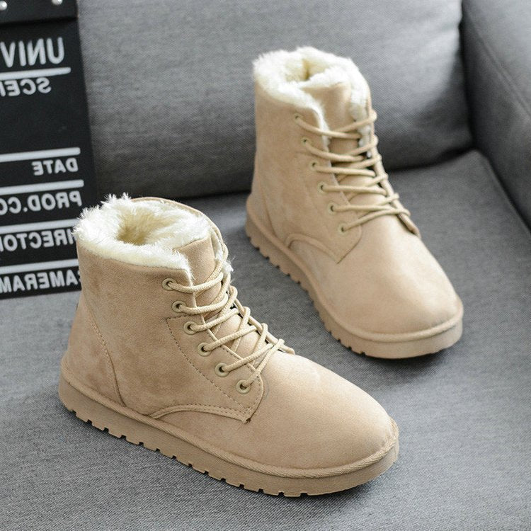 Warm and Comfortable Women's Boots